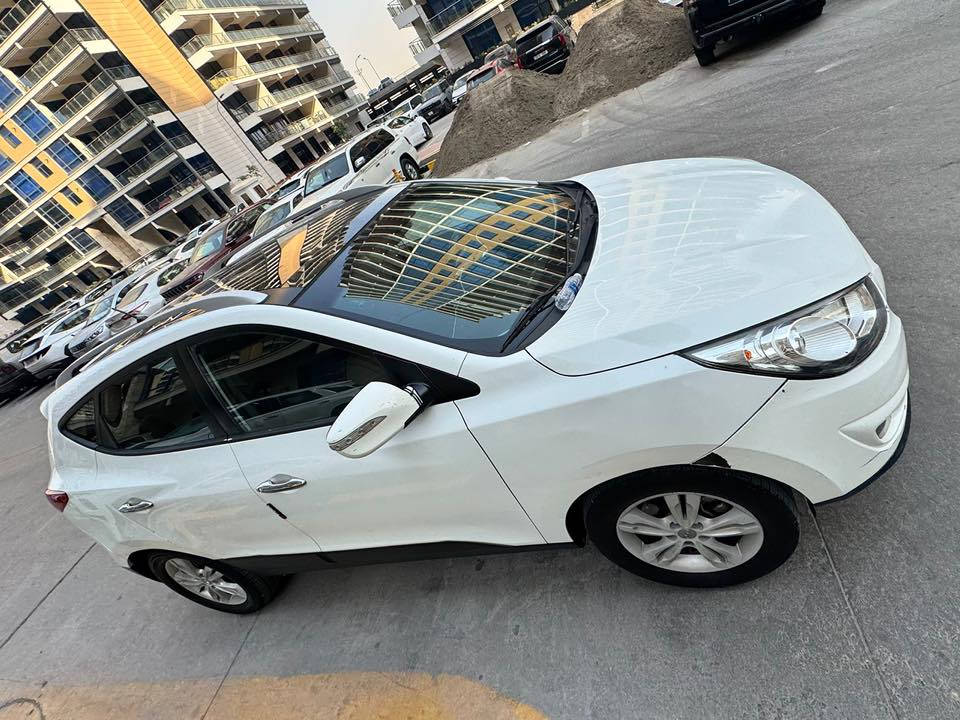 موديل 2013 خليجي (الشركة العامة)
محرك 2000 دوش بأسمي 
السياره جديده وجاهزه من كلشي
 تبريد - تدفئه حداديه تخم تاير 
بيها قطعة وحدة ومبدل بلادي ( بنيد )

السعر 138 وبيها مجال حگ الجيه

عنوان السياره -  بغداد - الشعب

( *********** )
