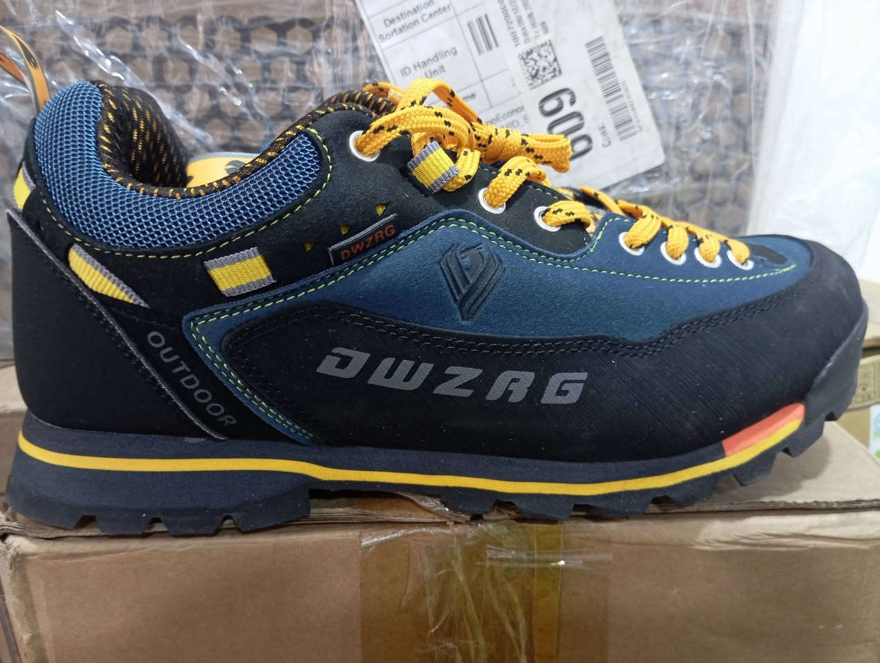 احذيه رجالي و نسائي الاسعار تختلف أشر على التريده وتدلل


**إذا كنت صاحب هذا الإعلان وتريد حذفه لأي سبب، رجاءا أرسل رسالة إلى الدعم الفني**