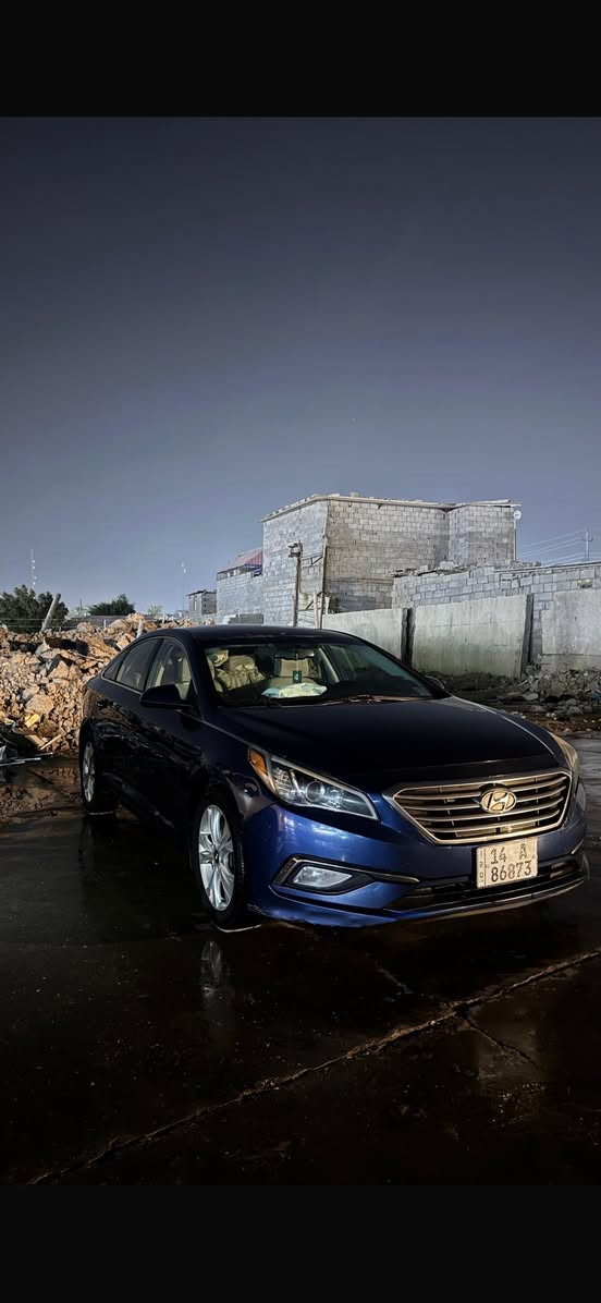 سلام عليكم سوناتا 2016 لون جويتي السياره رقم بصره جديده ب اسمي تحويل ثاني يوم بيها صبغ بقبق صندوك وبعض الملاحضات البسيطه 
السياره حلوه ونضيفه بدون نقوصات مكينه 2400
المواصفات :  شاشه وتحكم ستيرن وضعيات قياده سبورت و ايكو و نورمل كامره خلفيه وداخل ابيض و كشنات بيض وباقي موصفات معروفه عنوان السياره البصره الجنينه شارع المصلحه
الاستفسار : ***********
