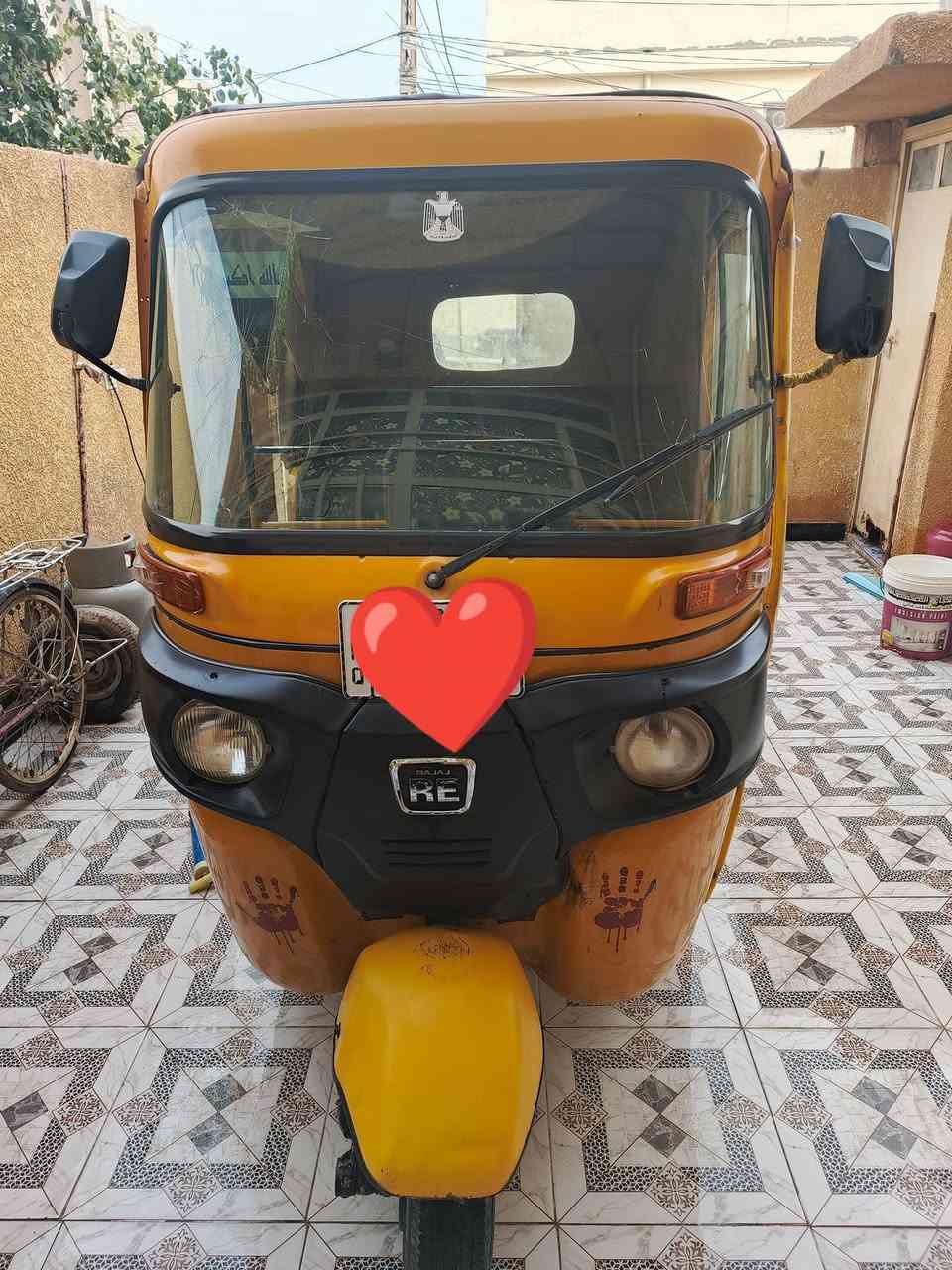 السلام عليكم اخوان تكتك للبيع الرقم انكليزي وبسمي  والتحويل ثاني يوم العنوان ديالى بعقوبة السعر ٦ ورقم ***********
