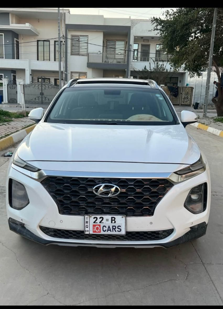 سنتافي 2019 شكل 2020
كلين تايتل بدون اي ضرر 
محرك دوش 
سقف بانوراما 
حساسات 360 
مقعد امامي خلفي تدفئة
تحكم كهربائي لجميع المقاعد 
مرايات شفط

تخم صدر و تايرات جديد 
دهن كير جديد 
السيارة ماشية 157 km
السعر 220
التواصل واتس اب فقط على هذا الرقم 
*********** كركوك, العراق
