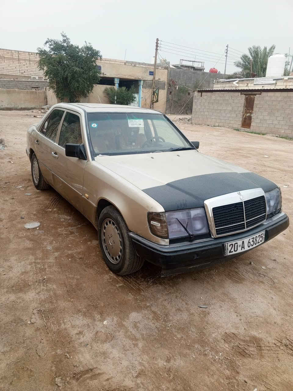 لبيع سياره بكان بصره جاهز مكينه جديد نثين ونص جديده حديده تخم تاير جديد تاريك وين ماعحبك بغداد راعي بل بصره رقم دولي ***********
