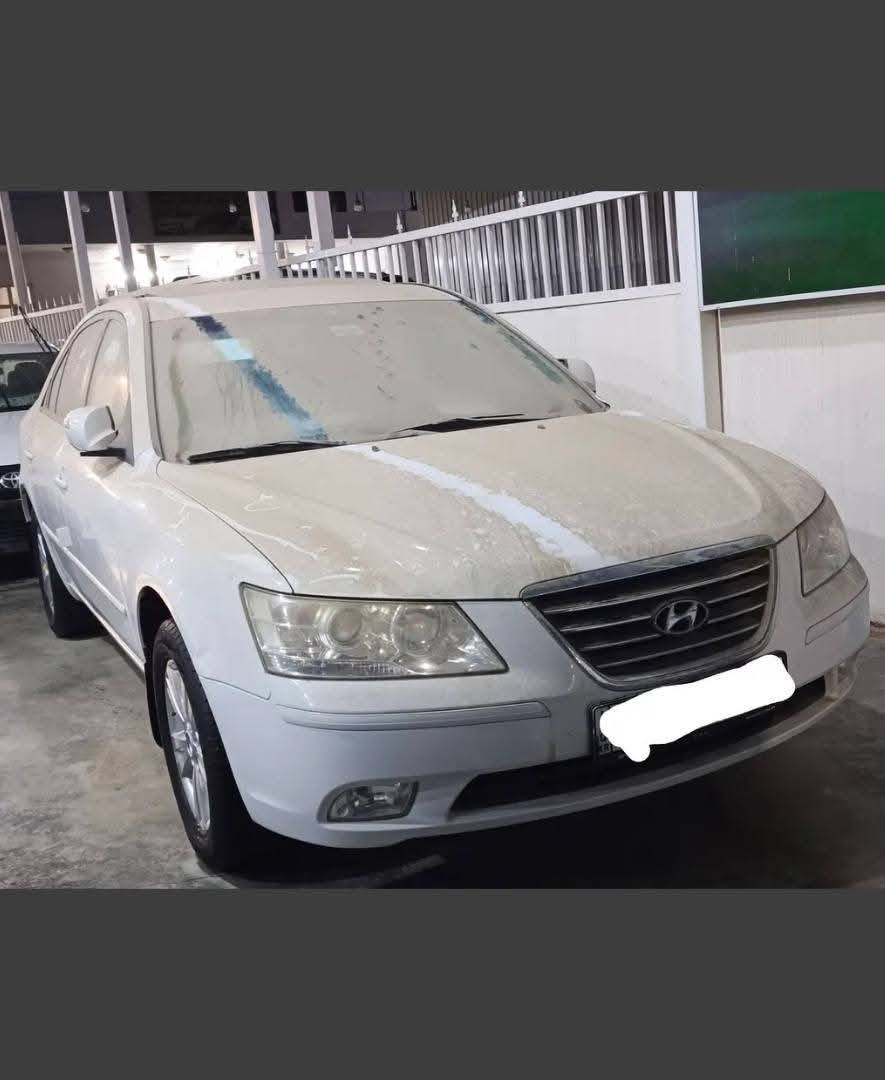 سلام عليكم
سوناتا مقدس 2011 خليجي 
مكفولة صبغ وتبديل وبارد كفالة عامة 
#مخزونة من سنة 2011
فول مواصفات
سلايت داخل بيجي 
داخل صاج فوريمكا بلادي 
Abs
مكينه 2400 دوش 
سبير الشركه منازل
رقم بغداد بإسمي تحويل مباشر 
سيارة جديده بحاله الزيرووو سعرها معقول  مستعجل على بيئتها اتصل
***********
