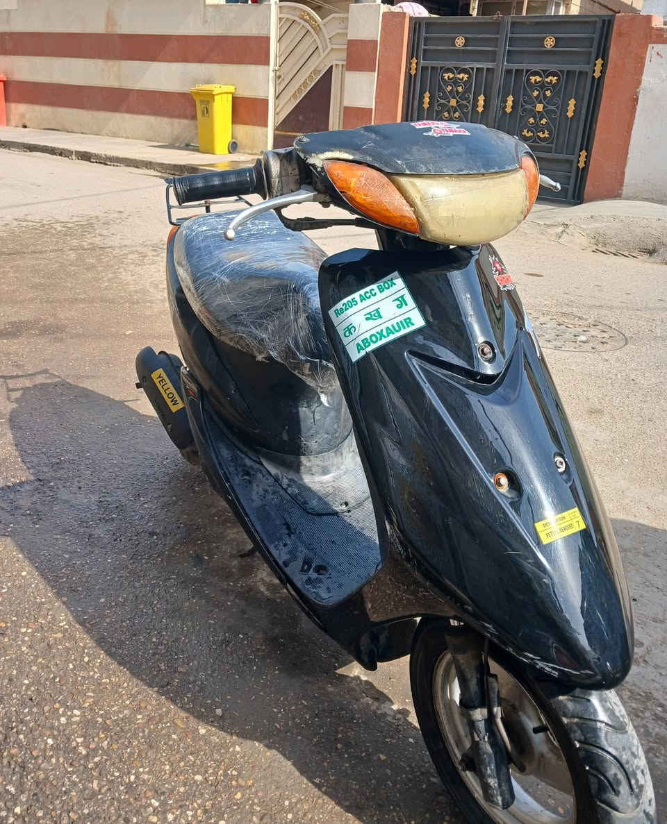 السلام عليكم دراجه ٦٠ عصفوريه سعر ٢٧٥ وبيه مجال للاستفسار 
*********** او مراسلة خاص مكاني صويرة
