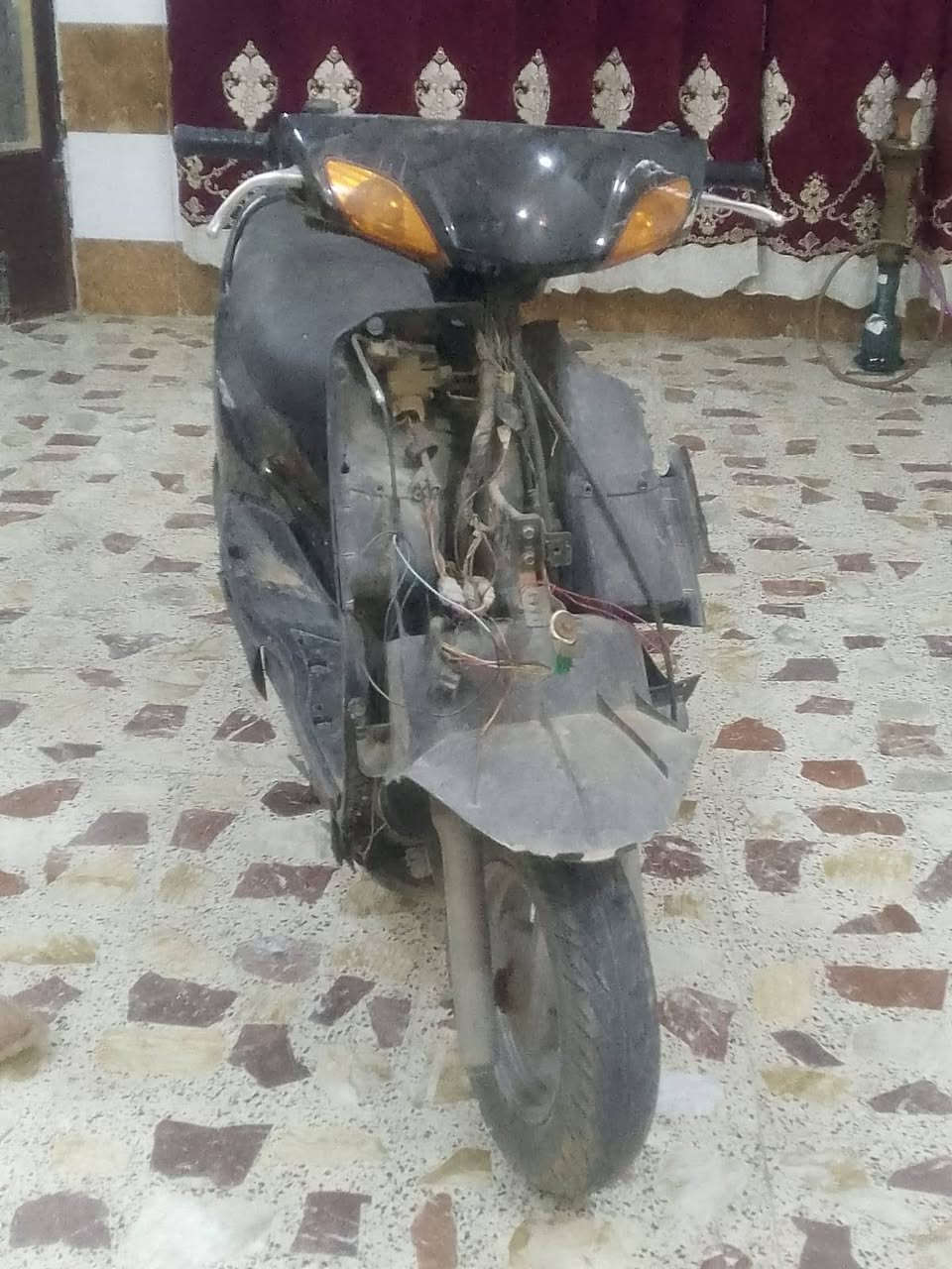 دراجه بريز شغاله ومابيه شي قيم بل يرضه بي الله وخضه دراجه بغداد المعلمين ما متواجد عل فيس *********** هاذه رقمي خابر وتدلل الكفرات البقيه موجودات بس ما عندي مجال اشتهن
