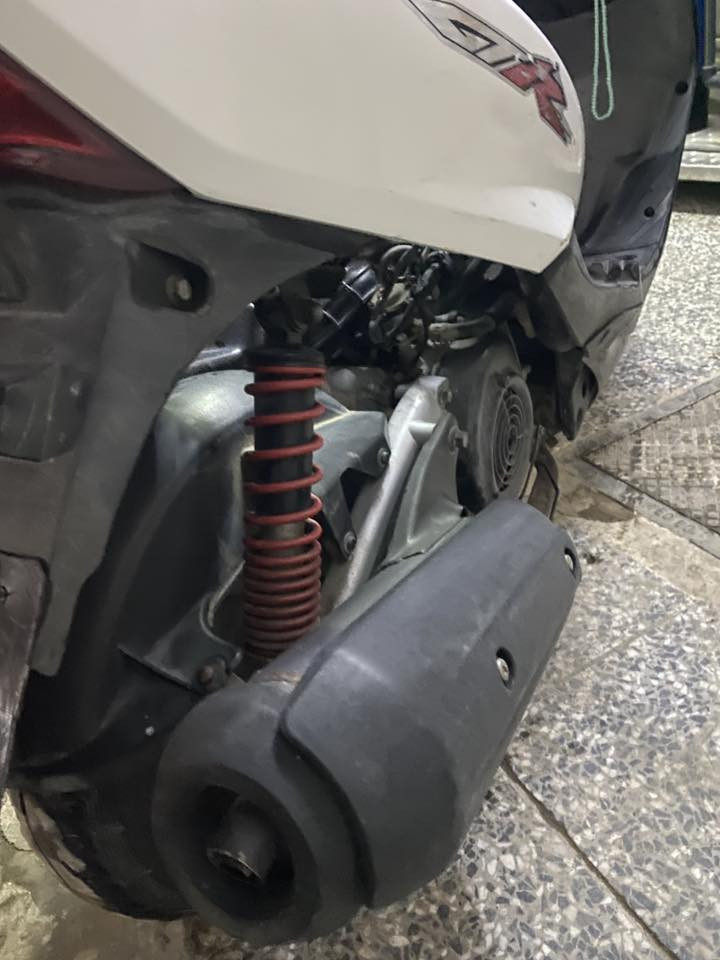 السلام عليكم دراجة لييع مكينة بلادية مابيه اي نقص كفرات مختمه كابريتر بلادي وكهربائيات كله شغاله جيب فيتر وفحص مكاني شعلة شارع 60 اتصل وتدلل ‭0770 636 8958‬
