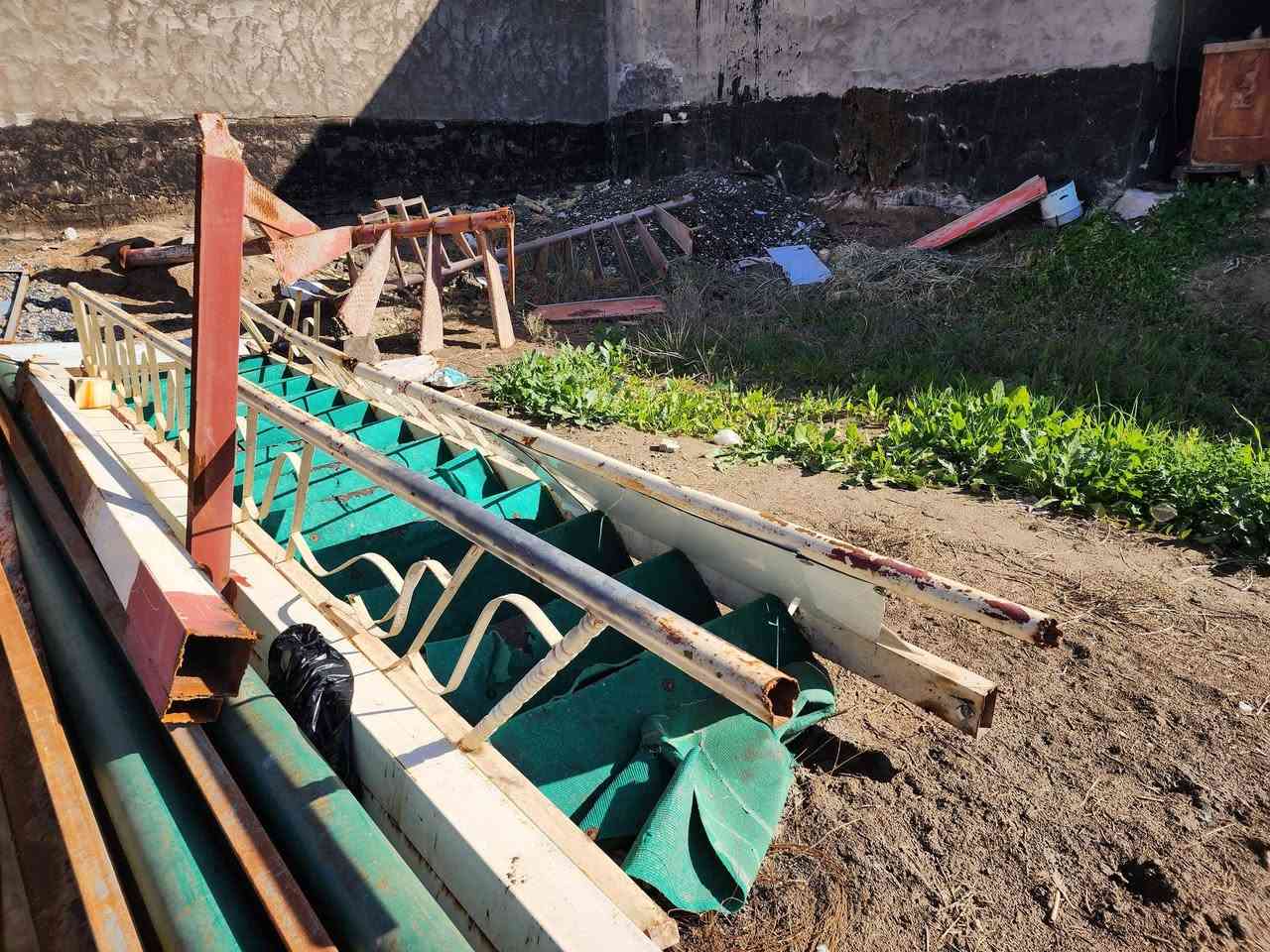 دروجه جديده....
درج حديد طول ٤ونص متر وعرض ٧٠سم بدون محجر ب١٢٥
درج حديد ٤ونص في ٨٠سم ب١٤٥
درج حديد ٤ونص في ٧٠سم مع محجر ب١٥٠
درج ٤ونص في ٨٠سم مع محجر ب١٧٠
درج حديد ٤ونص في ٩٠سم مع محجر ب١٩٠
دروجه مستخدمه....
درج محجرين طول ٤وربع ب١٣٥
درج متر في ٤ونص ثقيل جدا ب١٨٥
درج عرض ٧٥سم في ٤ونص ب١١٠
درج حلزوني ثقيل يرادله ترتيب ب١٠٠
درج حلزوني جاهز ب١٩٥
المسيب حي المعلمين٣ طريق سيد ابراهيم بعد السكه بكيلوين تقريبا بعد اسلاك الضغط العالي ب٢٠٠م 
بيت على جهة اليمنى
***********
يرجى الاتصال قبل المجيء
