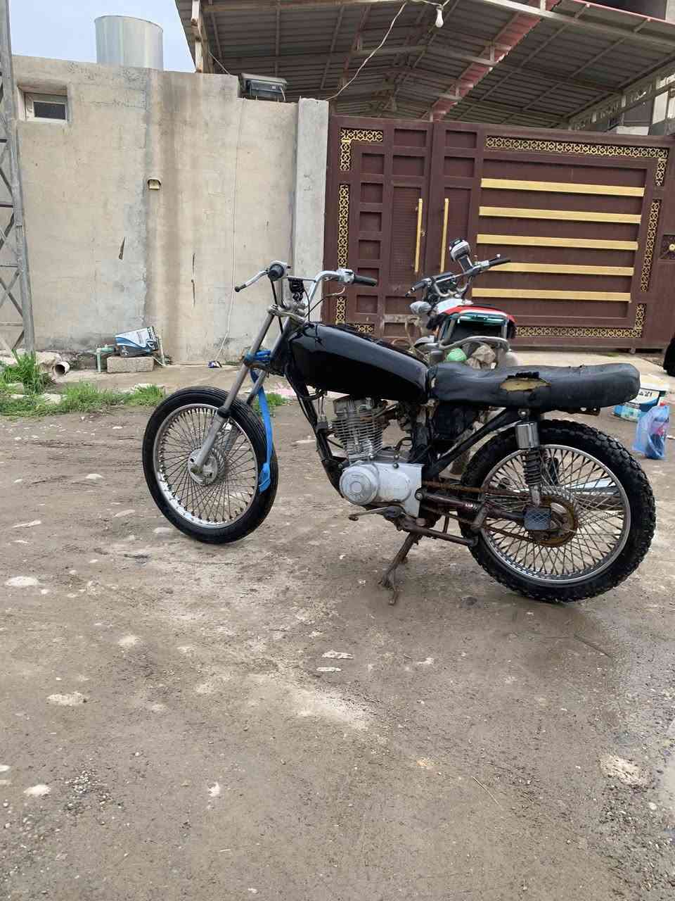 موطور للبيع السعر 100


**إذا كنت صاحب هذا الإعلان وتريد حذفه لأي سبب، رجاءا أرسل رسالة إلى الدعم الفني**