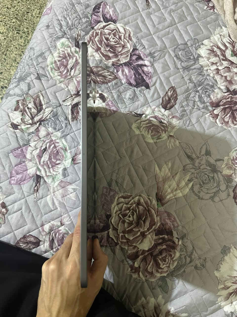 ايباد M2 برو 128
12.9 جيل السادس بطاريه 100 بعده بجيس نضيف 100/100
مكاني بغداد العامريه سعره950 
رقمي ***********
