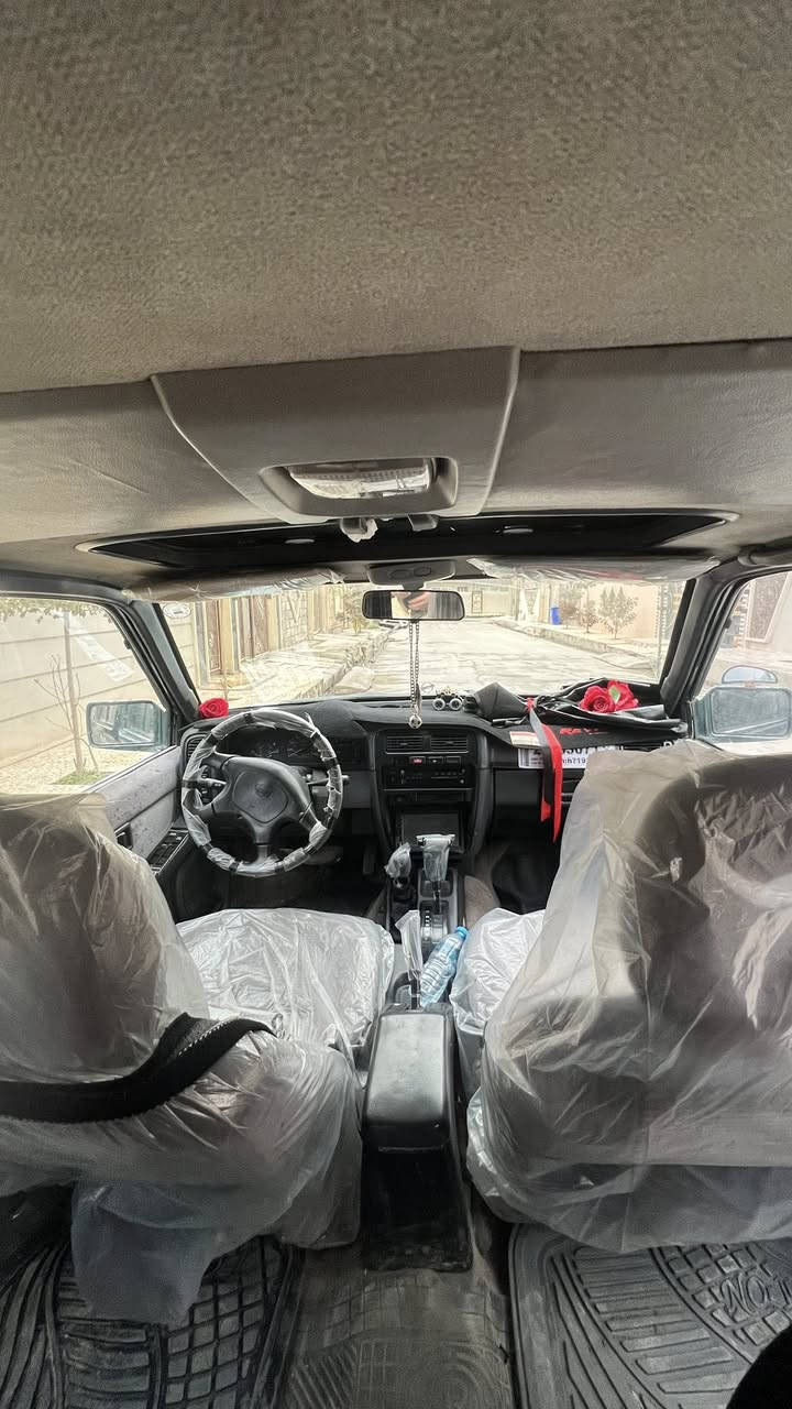 السلام عليكم، Nissan pathfinder 1995. مكفوله من اي ضربه او صبغ محرك 3000 بلادي شرط كير ومحرك
تبريد تدفئه شغال السياره 4x4
رقم أربيل دولي -شرط تحويل و وكاله
طخم تاير جديد
جامات كهرب
فتحه سقف
السعر * اتصال على الرقم⬇️

‭0773 558 0845‬
