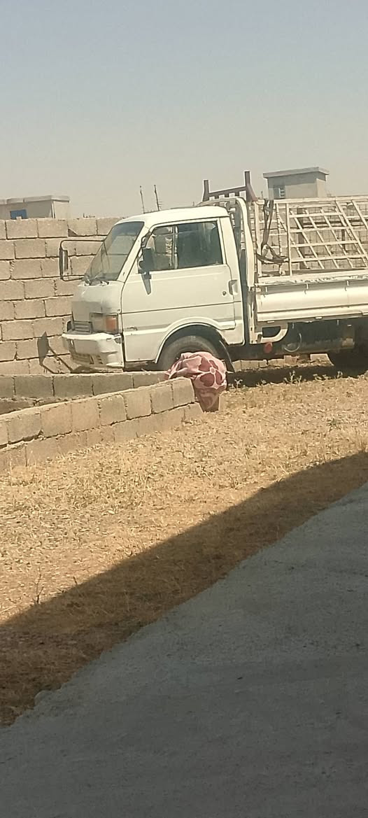 السلام عليكم متاح كيا حمل بنگو موديل 96گير محرك كلشي شرط فحص بغداد  للبيع ويرهم مراوس اتصل ***********
