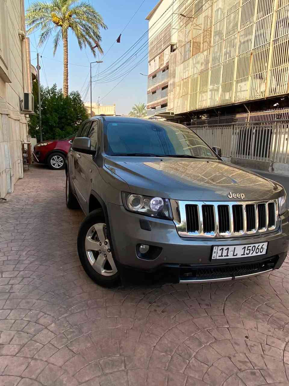 سلام عليكم للبيع
جيب 2013  خليجي لون سلفر 
بانوراما 
فور ويل 
كشنات جلد كراسي كهرباء 
تحكمات ستيرن 
شاشه 
كامره دواره 
بجم زنون 
تشغيل عن بعد 
بصمه تشغيل 
بصمه ابواب 
بصمه صندوك 
جكات تصعد تنزل 
داخل صحراوي المرغوب 
قطعتين تبريد خلفيه 
دمام صندوك 
تخم تاير جديد 
صدر امامي خلفي كله جديد 
سياره كفاله عامه من ضربه وتبديل 
بي بارد كلش قليل 
وباب صدر صبغ ع كد اربع اصابع 
سياره خير من الله احلى من صور بهواي 
ماشيه 169كيلو متر 
سعر سياره 
163 ورقه وبيها مجال بسيط 
موقع بغداد
الاستفسار 
***********
احمد 
فقط بيع اعتذر ع مراوس
