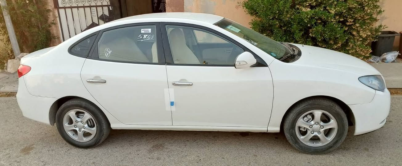 النترا ٢٠١٠ خليجي فول اوتو محرك وكير بشرط تدفئة وتبريد تخم تاير صدر امامي خلفي تحويل بشرط الضرر الصندوق فقط السعر 95 وبيه مجال مكان السيارة اربيل***********
