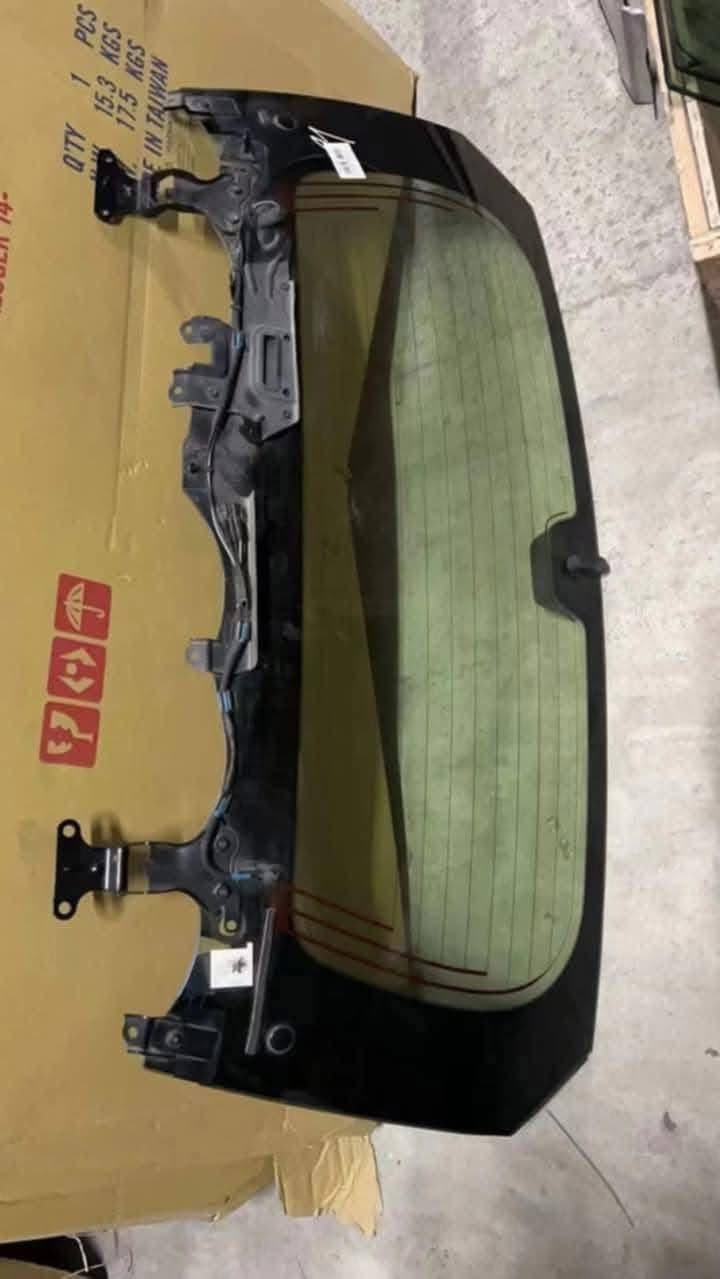 ع وتركيب زجاج السيارات ✅
أفضل شركة زجاج للسيارات ✅
سيلكون مقاوم للسيارات المتناكلة ✅
جودة وأتقان في العمل مع ضمان حقيقي ✅
🚗🚕🚗🚕🚗🚕🚗🚕🚗🚕
متعاقد مع شركة التأمين للضمان الحقيقي 🚕✅
للأستفسار الأتصال على الأرقام الاتية 
***********
***********
‎ويتوفر أيضاً لدينا شد موقعي مجاناً 
تكدر تغيير زجاجة سيارتك وأنت ببيتك 
فقط عليك الأتصال على أحد الأرقام 

أذا كنت ترغب في تغير زجاجة سيارتك
يتوفر لدينا أفضل أنواع الزجاج للسيارات العالمية
يتوفر زجاج ( أصلي وتجاري ) 
ونعد من أكبر المستوردين في العراق 🚗✅

العنوان 📍
بغداد / باب الشيخ / قرب مقبرة الغزالي 
أهلا وسهلاً بكم جميعاً . 
( عبوسي الزوراء ) .
