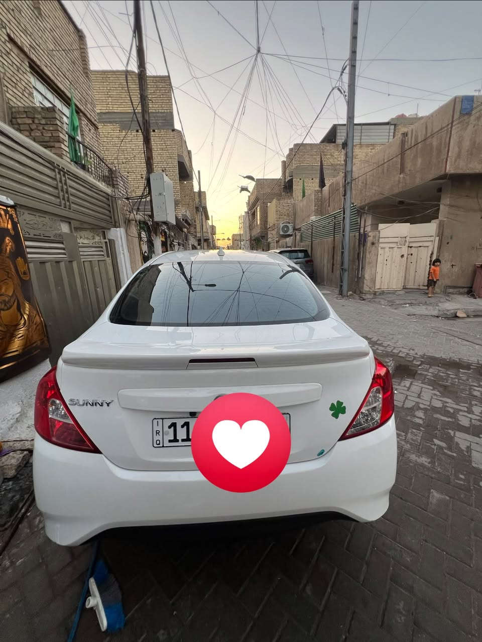 سلام عليكم ورحمة الله وبركاته 

نيسان صني هندي موديل 2024 ماشيه 25 الف 

كفاله كير مكينه بيه فقط يم قبق بانزين ويم باب بارد  خفيف شبروشخطات  خفيفه موضحه بالصوره 
 
العنوان بغداد مدينه الصدر للستفسار *********** متواجد على خط فقط شراي اتصل وتدلل
