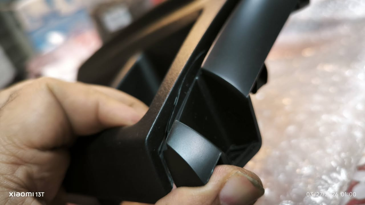 اطار شاشة سوزوكي جيميني

الاطار بس ضرر بسيط بس من ينشد ما يبين

ابيعه علمود الضرر ب10 الف
يوجد توصيل لكافة محافظات العراق


**إذا كنت صاحب هذا الإعلان وتريد حذفه لأي سبب، رجاءا أرسل رسالة إلى الدعم الفني**