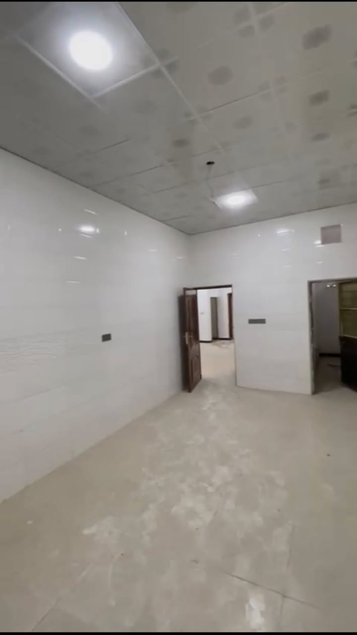 اجــار دار بوالخصيب قرب حي عسكري
غرفتين صاله ستقبال كراج وملحقات
اجار500 📞 *********** 📞
