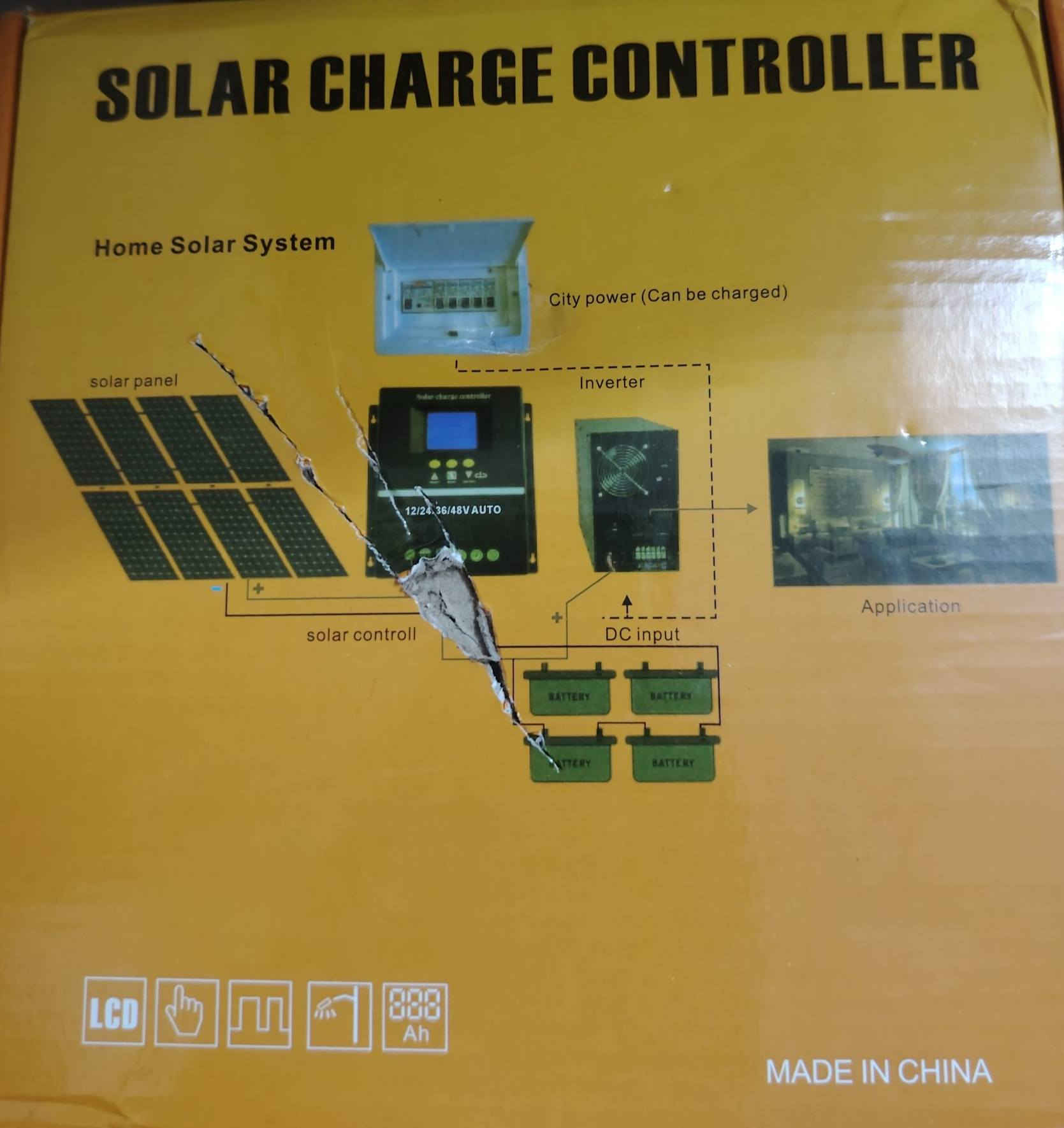 هذا الجهاز هو منظم شحن شمسي (Solar Charge Controller) يعمل بتقنية MPPT (تتبع نقطة القدرة القصوى). يدعم هذا الموديل تحديد جهد النظام تلقائياً (12/24/36/48 فولت) ليتناسب مع مجموعة متنوعة من إعدادات البطاريات.بناءً على طلبك والبيانات المتاحة:المواصفات الفنية (لموديل 200 أمبير)تيار الشحن المقدر: 200 أمبير، وهو مصمم لأنظمة البطاريات ذات السعة العالية التي تتطلب شحناً سريعاً.تحديد الجهد: يتعرف الجهاز تلقائياً على جهد النظام (12V, 24V, 36V, 48V) بناءً على أول بطارية يتم توصيلها به.الكفاءة: تتميز تقنية MPPT بكفاءة تتبع تزيد عن 99.5%، مما يرفع من حصاد الطاقة بنسبة تصل إلى 30% مقارنة بمنظمات PWM العادية.التوافق: مناسب لأنواع مختلفة من البطاريات مثل بطاريات الرصاص الحمضية (سائلة، جيلاتينية، مغلقة) وبطاريات الليثيوم (مع ضرورة ضبط المعلمات يدوياً لليثيوم).


**إذا كنت صاحب هذا الإعلان وتريد حذفه لأي سبب، رجاءا أرسل رسالة إلى الدعم الفني**