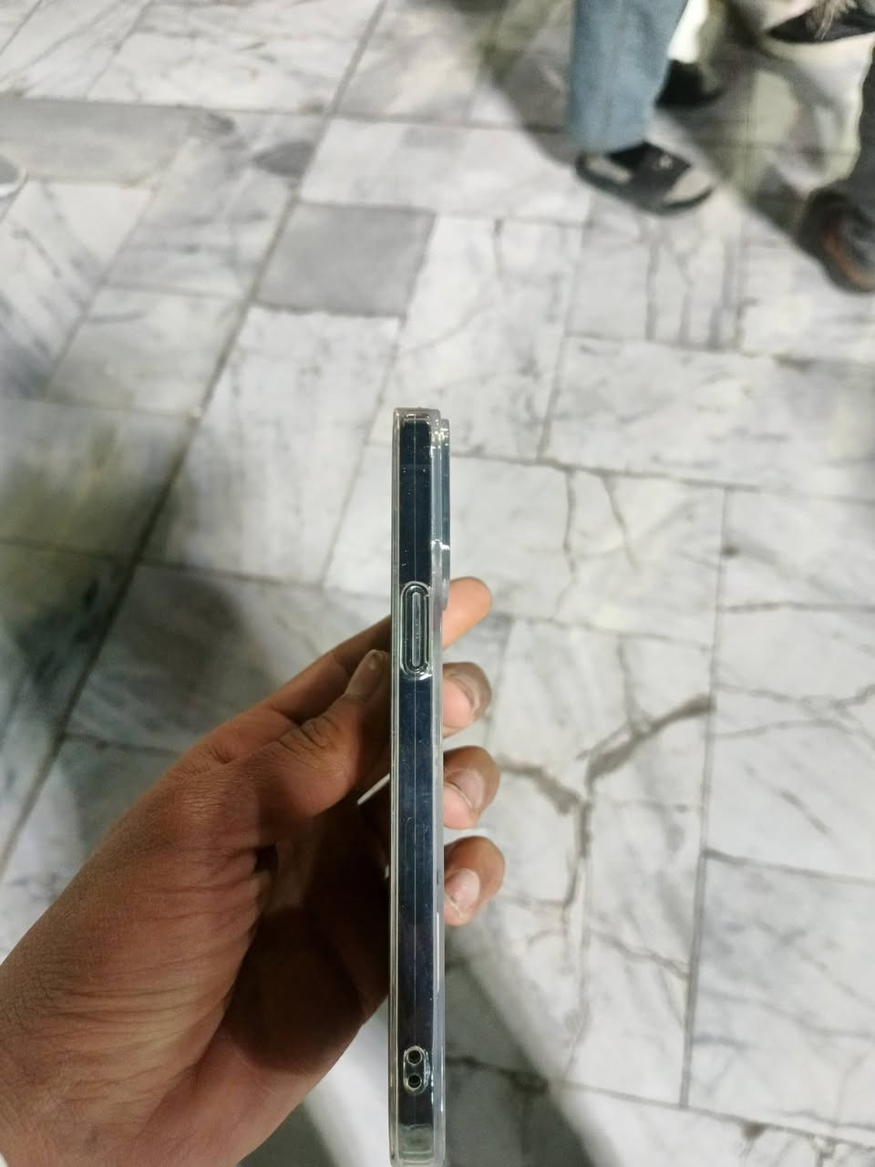 سلام عليكم ايفون 12 برو ماكس 
للبيع مبدل شاشه اصليه وبطاريه 
السعر 300 وبي مجال رقم الهاتف *********** بي بس وتساب
