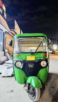 تكتكً لبيع مرقم كامل  موديل 2022 مكاني لدورة.      📞07718632035