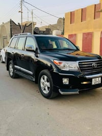 لاندكروز • ٢٠٠٩ • رقم بغداد