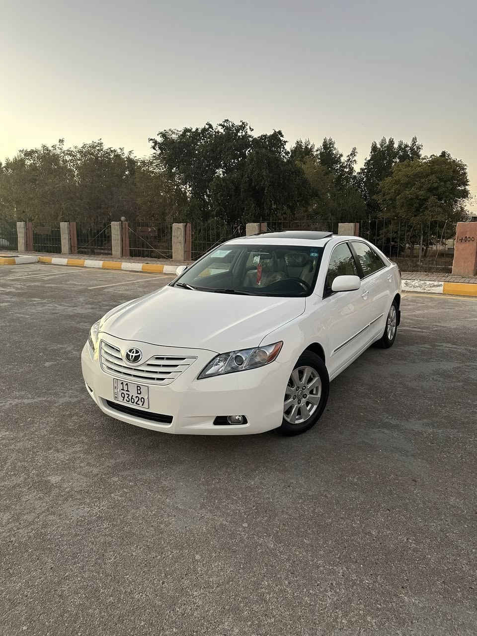 تحية طيبة كامري وارد 

امريكي موديل(2009)XLE

فول مواصفات اعلى فئة 

بالكامري بصة تشغيل بصمة 

ابواب بصمة صندوك كشن 

السايق كهرباء كشن السكن 

كهرباء وبالكشانة تدفئة 

تبريد كذالك كشانة جلد

قطعتين تبريد لمس بيانو  تبريد  ثلج تدفئة  نار 🔥 

صاج ملكي بطاين الأبواب 

جلد غرفة السيارة جديدة 

على وضع الشركة السيارة 

باسمي رقم بغداد انكليزي 

تحويل مباشر هزة وسنوية  

تنتهي بسنة2030  السيارة 

على ايد شخص واحد من 

سنة2009 تحكم استرين 

كروز سرعة شاشة تاب كامرة 

خلفية بردة خلفية  سلايد 

روفت طكتين  لايت منظومة 

زنون عالي ناصي السيارة 

مماشية فقط 85  حقيقي

صدر خلفي امامي كهربائيات

كلها شغالة محرك 6 سلندر

3500 محرك خير من الله

شرط بلادي وممفتوح  

لاتنقيص ولا تبخير ولا رواجز

شرط والكير بلادي وخير من 

الله بحيث متسمع صوت من 

تشتغل خرسة  السيارة دهن 

مبدل جديد اصلي نوزلات 

جديدة  شاد مؤسسة بلكات 

جديدة مجاول جديدة 

منظومة البانزين جديدة 

السيارة متصرف عليها فلس 

شرط حادثها جاملغ  السكن 

الأمامي والبنيد  وبالعراق 

نرش الجاملغ الخلفي جهة 

السايق وربع من الباب 

الخلفي توحيد لون ورش 

بخشم الجاملغ الأمامي اثر 

شخط بدون معجون وبدون 

داخل كذالك ابيعلك 5 قطع 

رش حتى لاتعبك وتعبني والك 

الفحص وين تحب افحص 

حادث امريكا مرفق مع 

الصور👆مكان السيارة الأنبار 

فلوجة اقرة التفاصيل  وخابر

ني السعر (114$)  بدون 

مراوس بدون قسط بدون 

وعدة للأستفسار

(***********)
