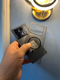 نوت 40  برو ذاكرة 256 عشوائية 8+5 يشغل ببجي 60 فريم  جهاز نضيف كلش ماب...