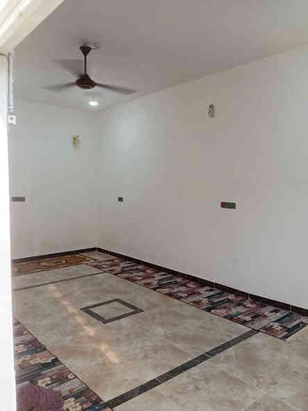 يحتوي على غرفتين +استقبال+صاله+مطبخ +صحيات   السعر 75  مجال بسيط للشراي بيت مرتب بناء حديث  #عگاده مصارله اشهر مساحه 200 متر #للاستفسار  ‏‪***********‬‏ #الواتساب
