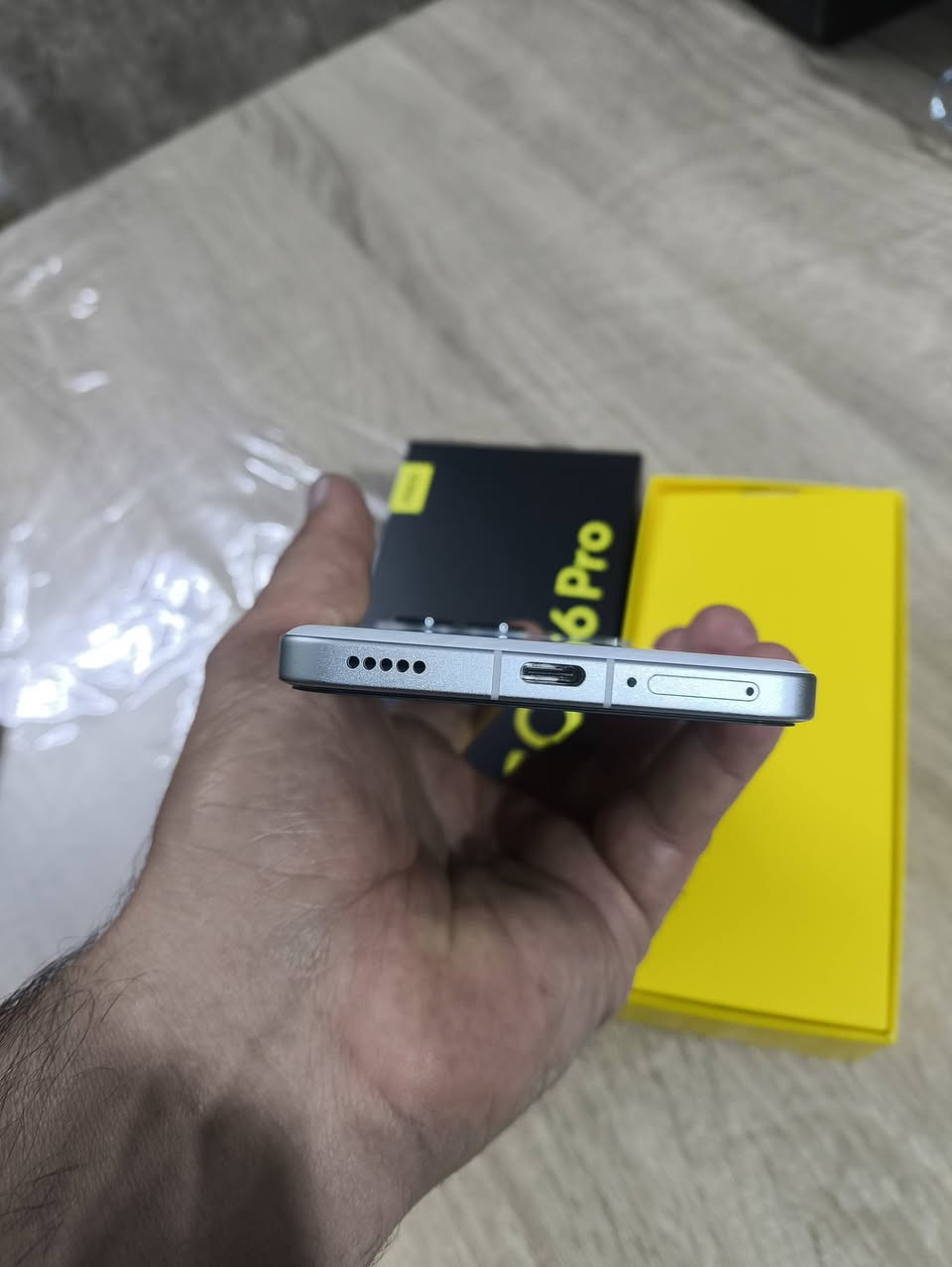 POCO F6 PRO
 نرخى 450  هه زار 
زاكيره 512  رام 12 خاوينى 99% بي شوخت كه م به كارهاتووه 
كامل  ئه شيا بي عه يب  و نه كراوه به زه مان 2رؤژ
  گه ياندن هه يه 
شوين كركوك 
***********
***********
------------------------------------------------------------------------------------
POCO F6 PRO 
سعره 450 الف 
ذاكره 512  رام 12  نظافه 99 % بدون شخط مستخدم قليل 
 غراضه كامل مابيه عيب خطين  و مامفتوح  بضمان يومين الفحص
متوفر توصيل
مكاني كركوك 
***********
***********
