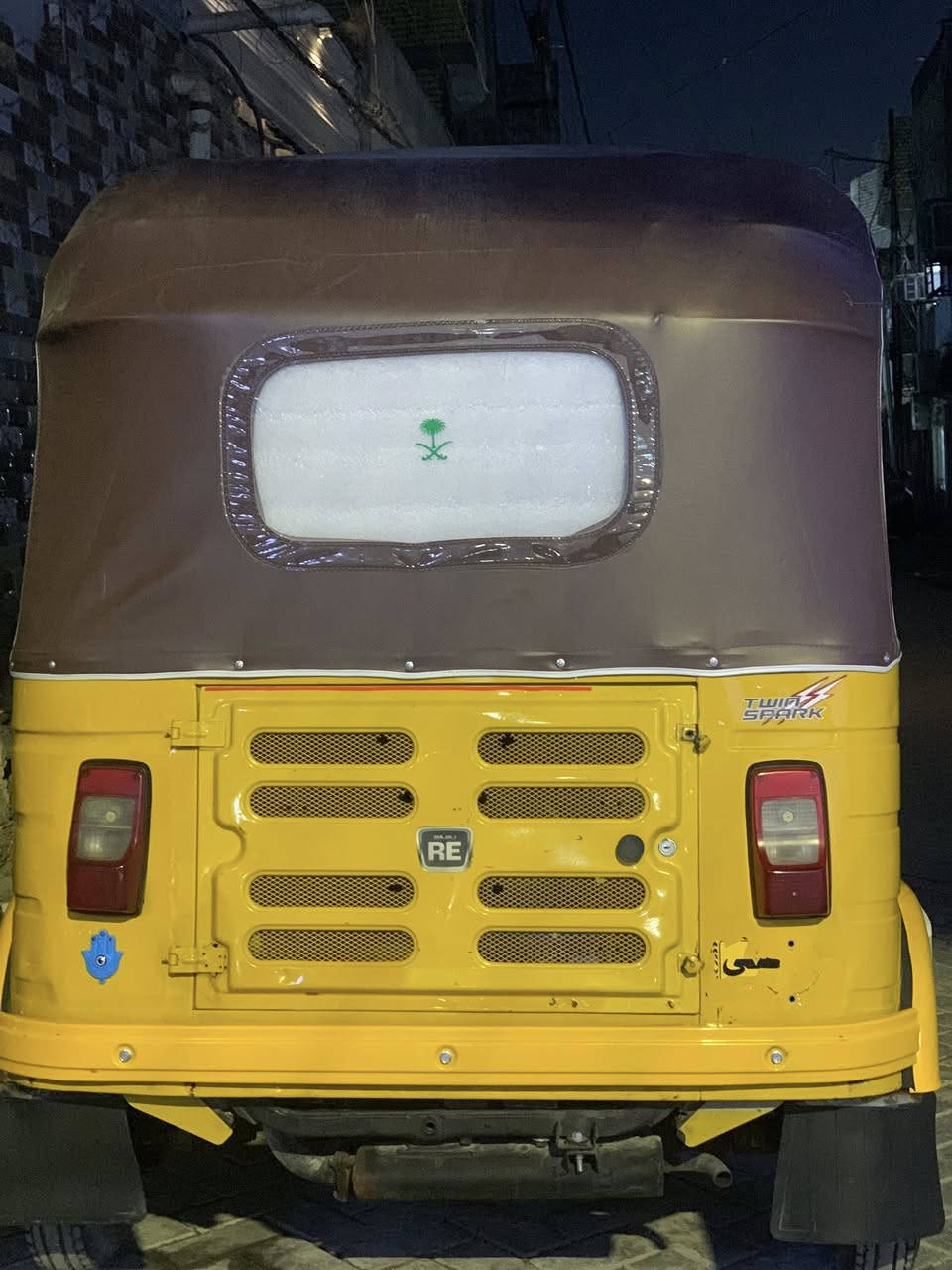 سلام عليكم تكتك مديل 20كفاله الكشر اي استفسار ***********ما متواجد عل فيس سعر 7ونص
