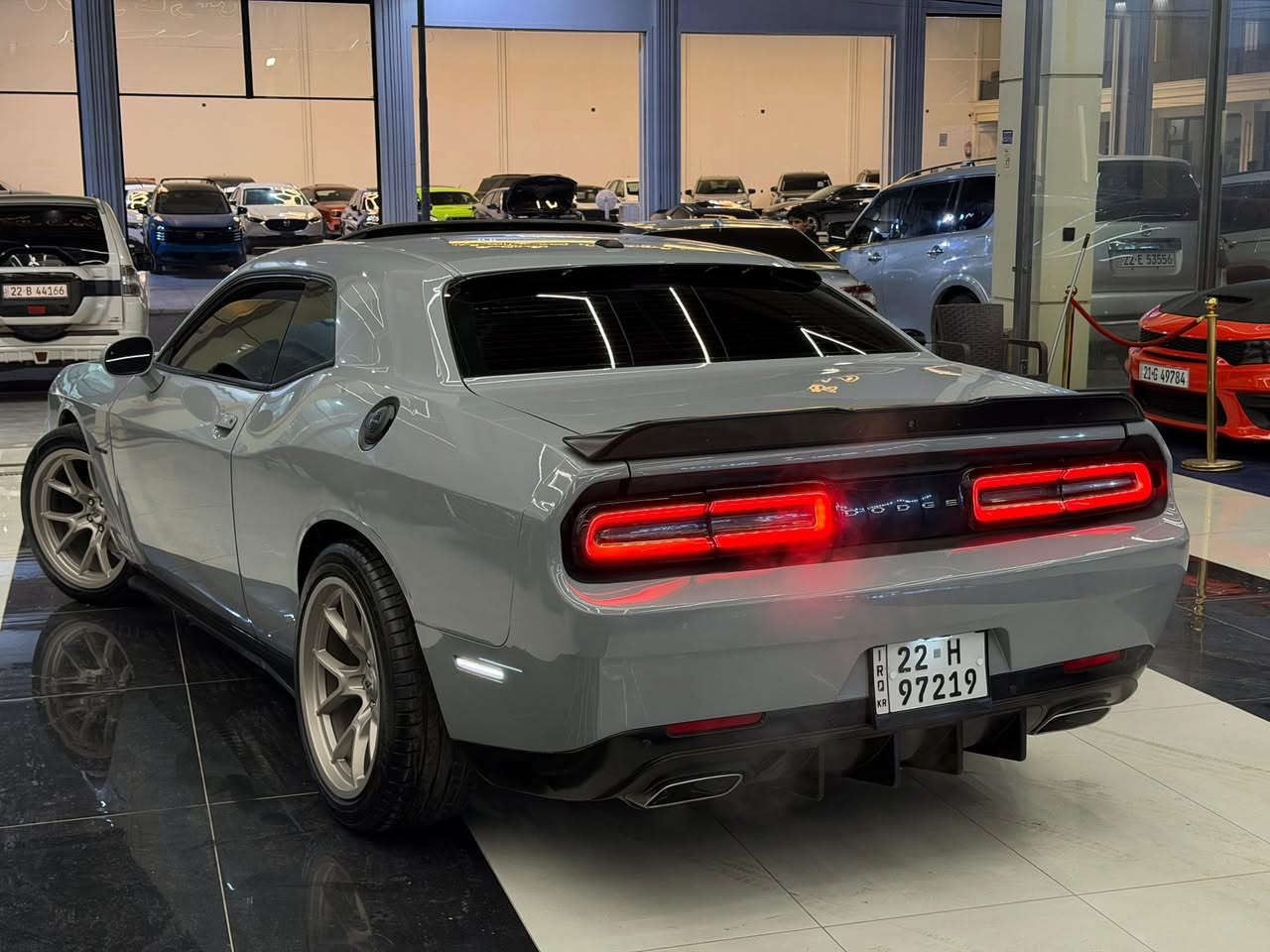 السلام عليكم جالنجر موديل ٢٠٢٢ لون مميز سموك  
سعرها ٢٠٥$💵 بيها مجال شراي خابر تدلل 
للبيع او مراوس فقط ارقم شيمالي سيارة جاهزة جديدة 
محرك ٥.٧☠️يحني ارتي سيارة فول مواصفات ارتي ماكس بيها بنيد صبغ مكانين تعديل بارد تكعيل 
بدون دواخل بجم كبس سيارة بدون لغد بدون شواصي ماشي ٤٧ مايل  بجم كبس سيارة مواصفات كشنات جلد كنتارة،شاشة كبير،كاربلي،ستيرن خزن،كشنات تبريد تدفيء،كشنات خزن ميمور،فتعة سيارة،رادار جانبي،بعد هواي مواصفات كير محرك اكسل صدر امامي خلفي كل ضمان برغي مامفتوع  
سونر موجودة بل منشور سيارة موجودة ب اربيل تعويل وكالة نفس يوم ***********
