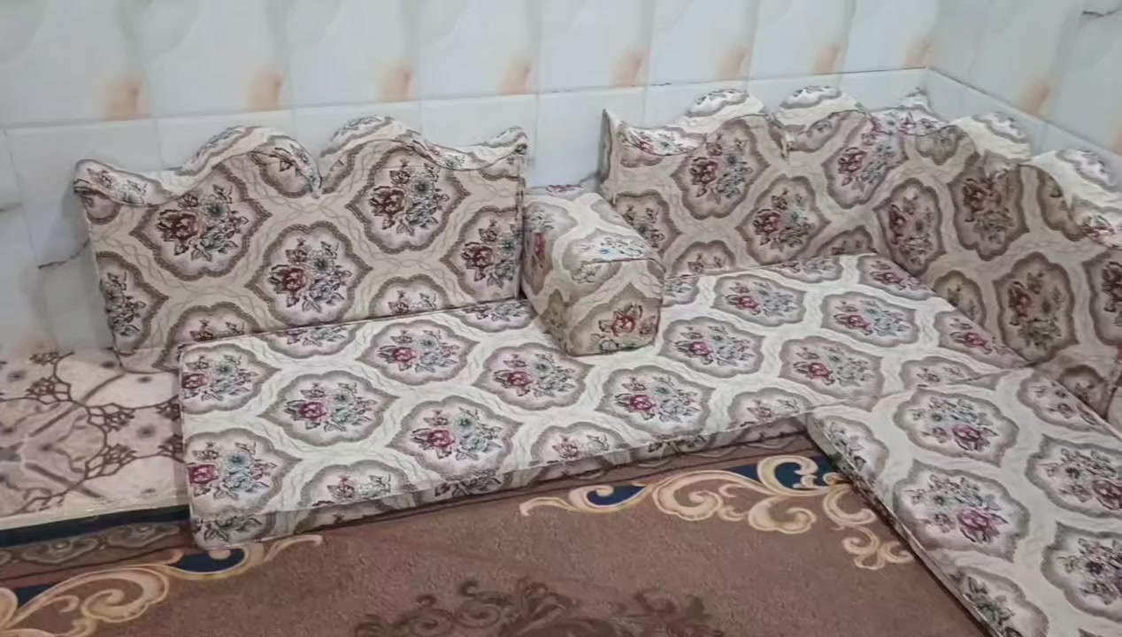 ديوان 6 دواشك نظيف السعر 450


**إذا كنت صاحب هذا الإعلان وتريد حذفه لأي سبب، رجاءا أرسل رسالة إلى الدعم الفني**