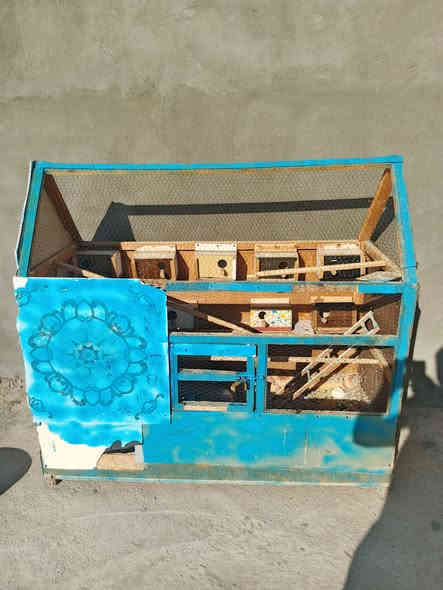 قفص طيور الحب للبيع المكان واسط البتار الاستفسار على الرقم التالي ***********
