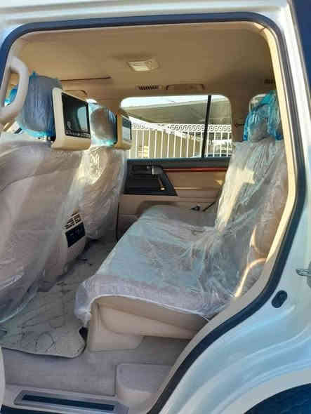 السلام عليكم..
لاندكروز بريمير موديل ١٣ السياره كفاله عامه من صبغ وتبديل وشخوط محرك ٦ ماشيه ١١٣ سعرها ٣٩٥ مكانها الانبار القائم  ***********
