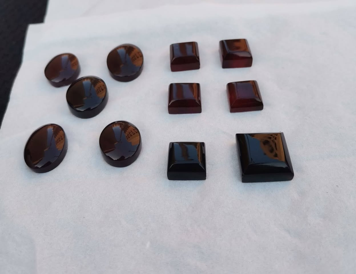 -مجموعه من احجار الكهرمان الطبيعي المميزة بألوان (الأحمر والعسلي) الغير معالج 
-سعر خاص لكامل المجموعه
-أسعار خاصة للتجار وأصحاب الورش والبراندات
الشحن متاح لجميع المحافظات وجميع دول العالم  
#حجرومسباح
#حجرومسباح_Hajar_Misbah


**إذا كنت صاحب هذا الإعلان وتريد حذفه لأي سبب، رجاءا أرسل رسالة إلى الدعم الفني**