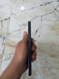 بوكو اكس ٧ برو • ذاكرة ٢٥٦ • بطارية ٩٨
