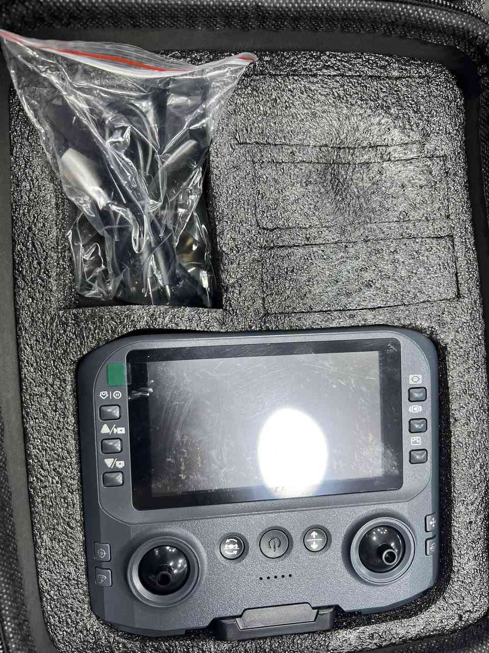 درون s156
بسعر ٨٥
يوجد توصل♥️


**إذا كنت صاحب هذا الإعلان وتريد حذفه لأي سبب، رجاءا أرسل رسالة إلى الدعم الفني**