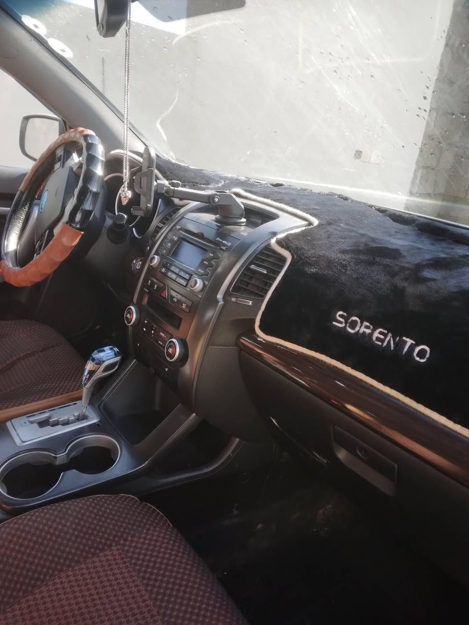 كيا سورينتو 2010خليجي السياره مكفوله جاهزه محرك كير ثلاث قطع تبريد  تحكم ستيرن  السعر   ١٥٥  بيه مجال قليل ***********  العنوان صلاح الدين الضلوعيه
