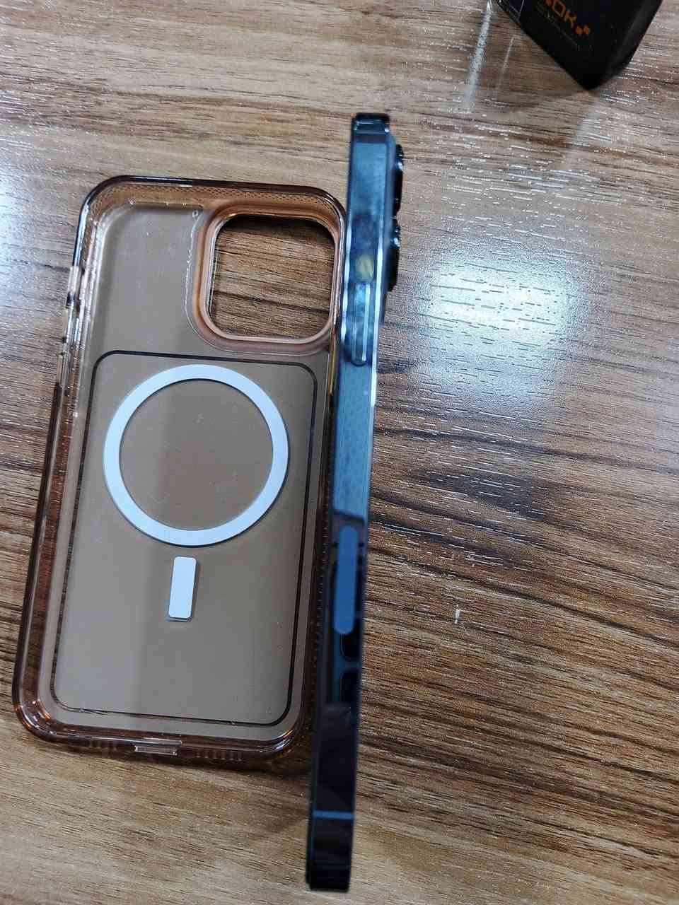 ايفون 13برو ماكس جهاز مبدل بطاريه وشاشه جهاز نضافته 95بل 100 سعره 600الف
مكاني ميسان ***********
