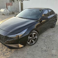 مكلفة بالنشر  النترا موديل 2023 سيارة فول موصفات خطين بانزين وكهرباء  ...