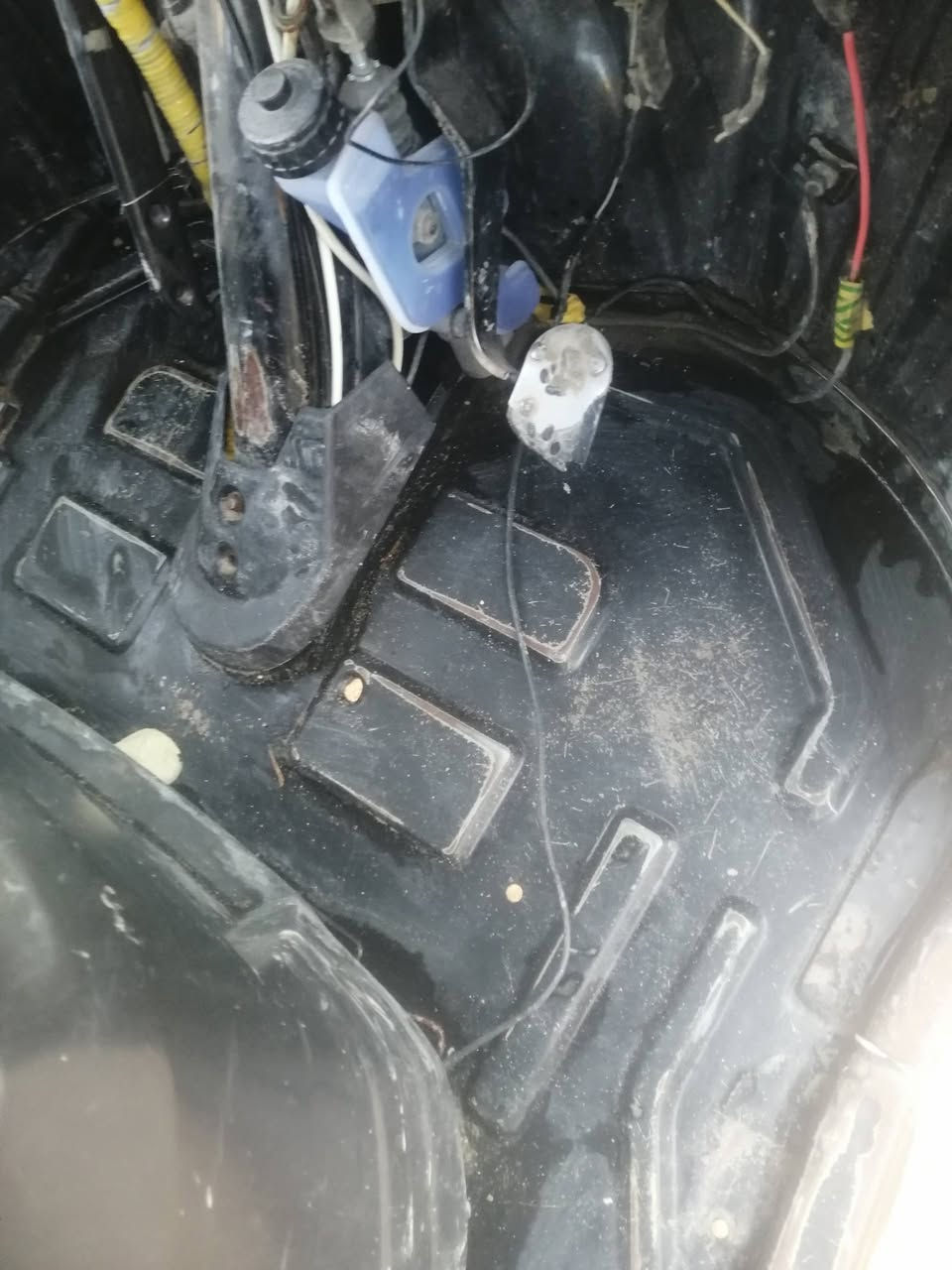 السلام عليكم ورحمة الله وبركاته تكتك تي في اس موديل ٢٠١٨ شهر ١١ مرقمه جاهزه كبل للشارع رقم كربلاء ب٣٨٠٠ و بيها مجال شرط التحويل *********** بغداد الشعب نهاية الفورتات
