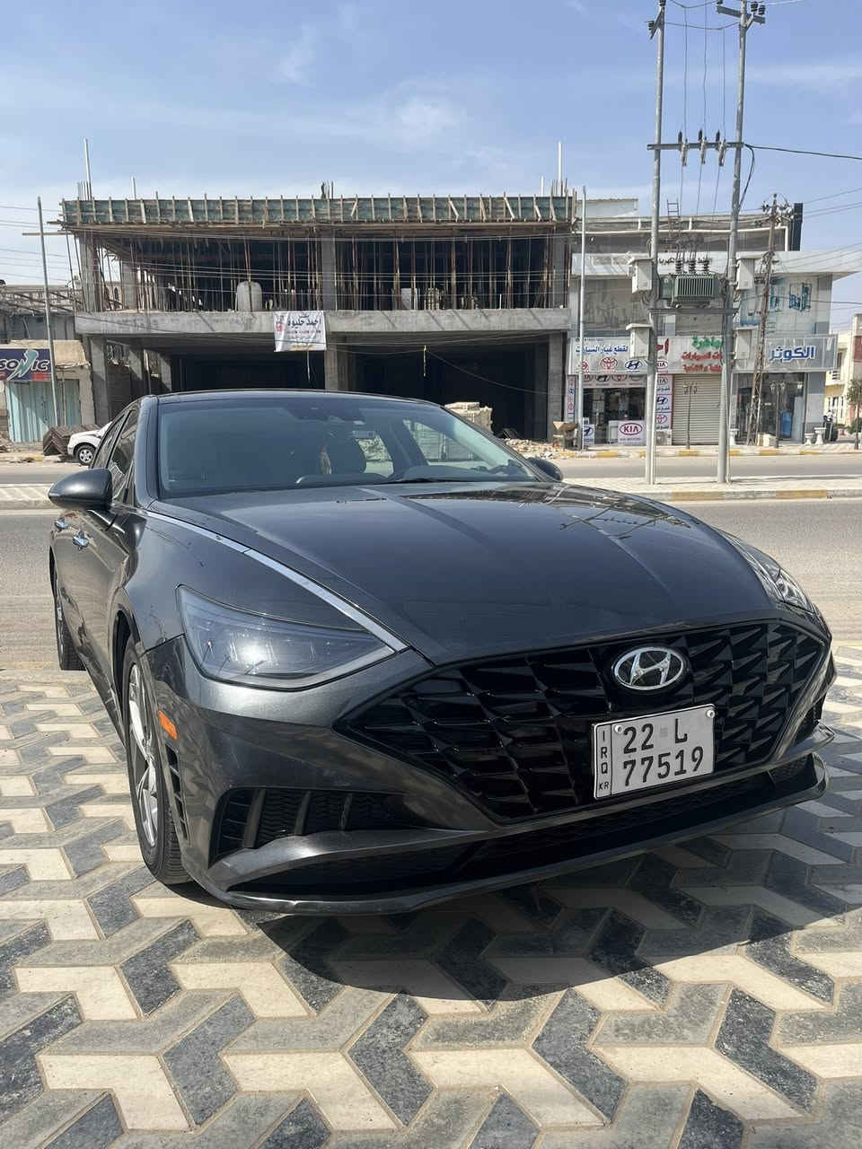 سوناتا 2021  رقم اربيل
موصفات 1ع 1
1- بصمه
2- بانوراما
3- مخمل
4- كراسي كهرباء
5- شاشه
6- كامره دواره حساس خلفي
7- تحكم فول
8- ويل كروم ١٧
9- رادار امامي
10- لد نهاري
11-مانع اصتدام
12- قيادة ذاتيه
13- شحن لاسلكي
14-راداد امامي
15- اشاره بل مريه
16- شاشه زيبقي
17-نظام ترحيب
18يدات اناره + نيكل

السعر  175$
***********
