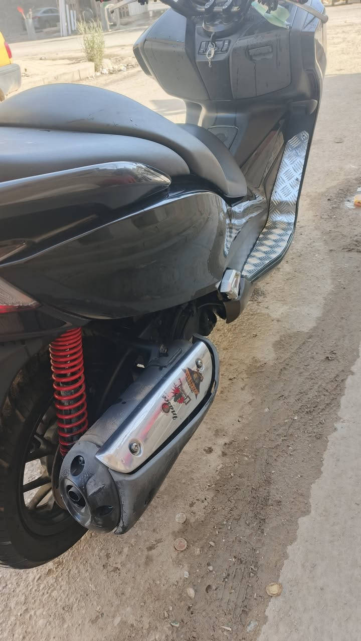 السلام عليكم اخوتي درجة فورزه 0/12 درجة جديدة ومكفوله كفاله عامه اوراق المعرض ورقه مزاد شرط الفحص مكاني بغداد الاستفسار عله رقم ***********
