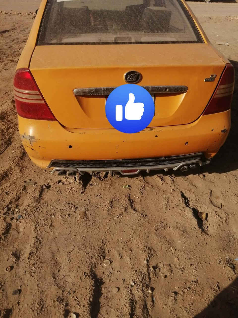 سلام عليكم ليفان للبيع مكان ديوانيه قضاء ال بدير مصفره هيئه وغرامات سنويه توها ساقطه راعيها بل دوانيه قضاء ال بدير مديل 2011 رقم واسط ***********
