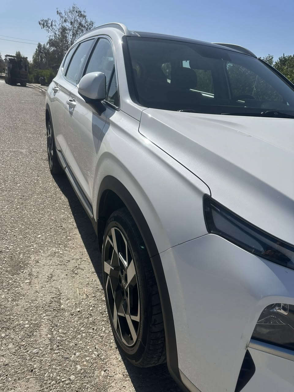 للبيع سنتافي موديل 2023خليجي صفر اربيل كفاله عامه بدون صبغ دعاميات شرط مكان بارد فقط محرك 6سلندر موصفات واحد عل واحد ترحيب بنوراما بردات بصمه فور ويل صندوق كهربائي ويل 19حساس خلفي امامي كشن كهربائي شفتات استيرن كامرات جي بي اس رادرات تحديد مسار امامي داخل لونين امرايات شفط مكان اربيل اتصال عل رقم ***********
