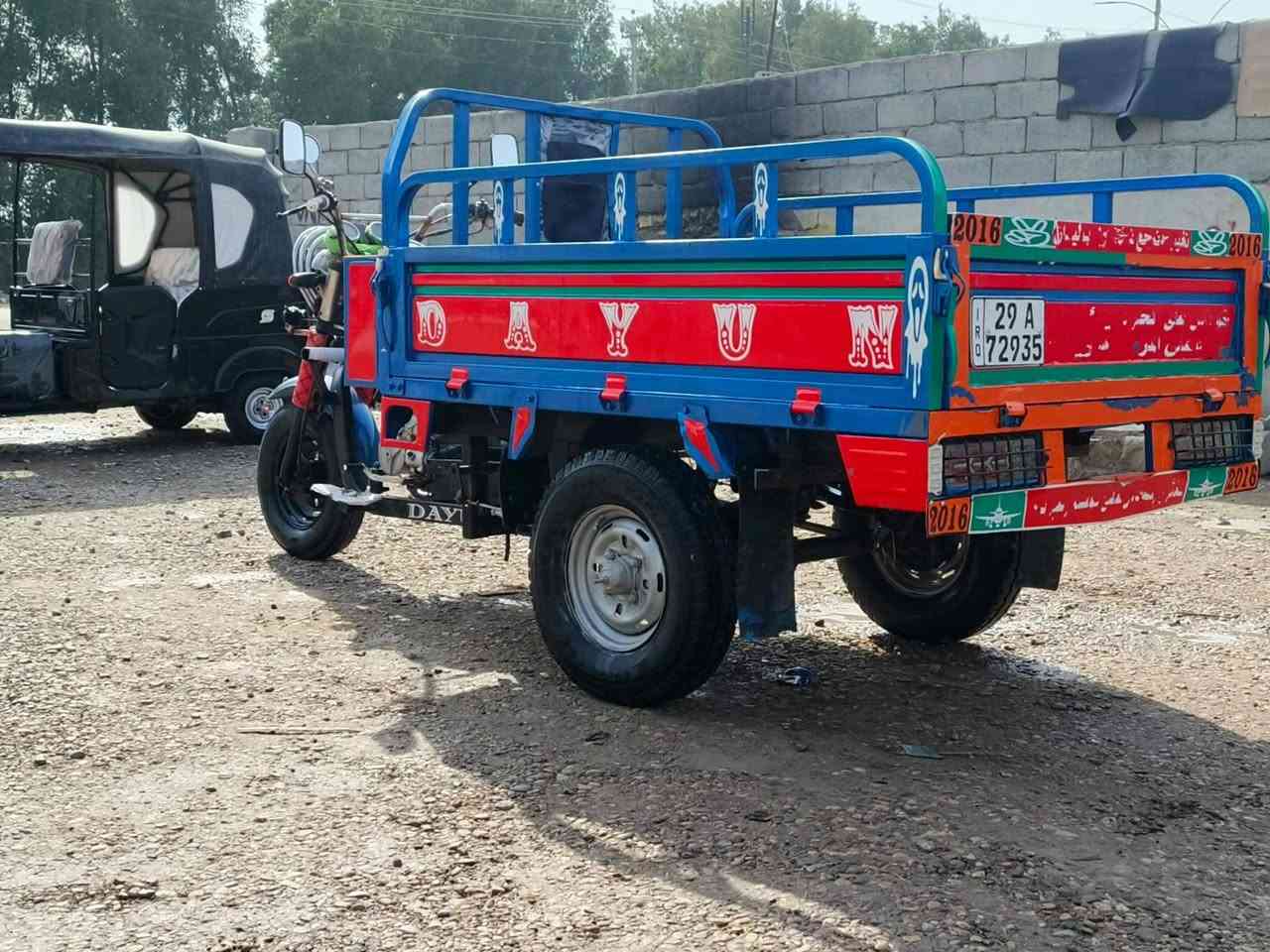 السلام عليكم  ستوته للبيع موديل 16محرك لاتنقيص ولاتبخير كهربائيات كلها شغاله رقم واسط  نكليزي   تحويل  السعر مليونين  ونص  وبيه مجال 
مكاني ذي قار قضاء الدوايه 
***********
