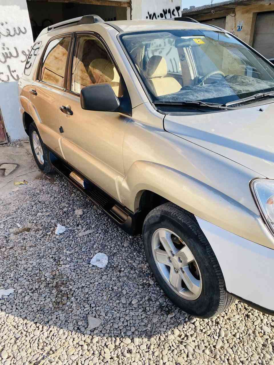 كيا سبورتج ٢٠٠٩ ادوات (مكصوص)للبيع
كير محرك تبريد تدفئة كلو بالشرط
مكان السيارة ناحية الزاب 

السعر ٤٠ وبيها مجال 

للأستفسار ***********
