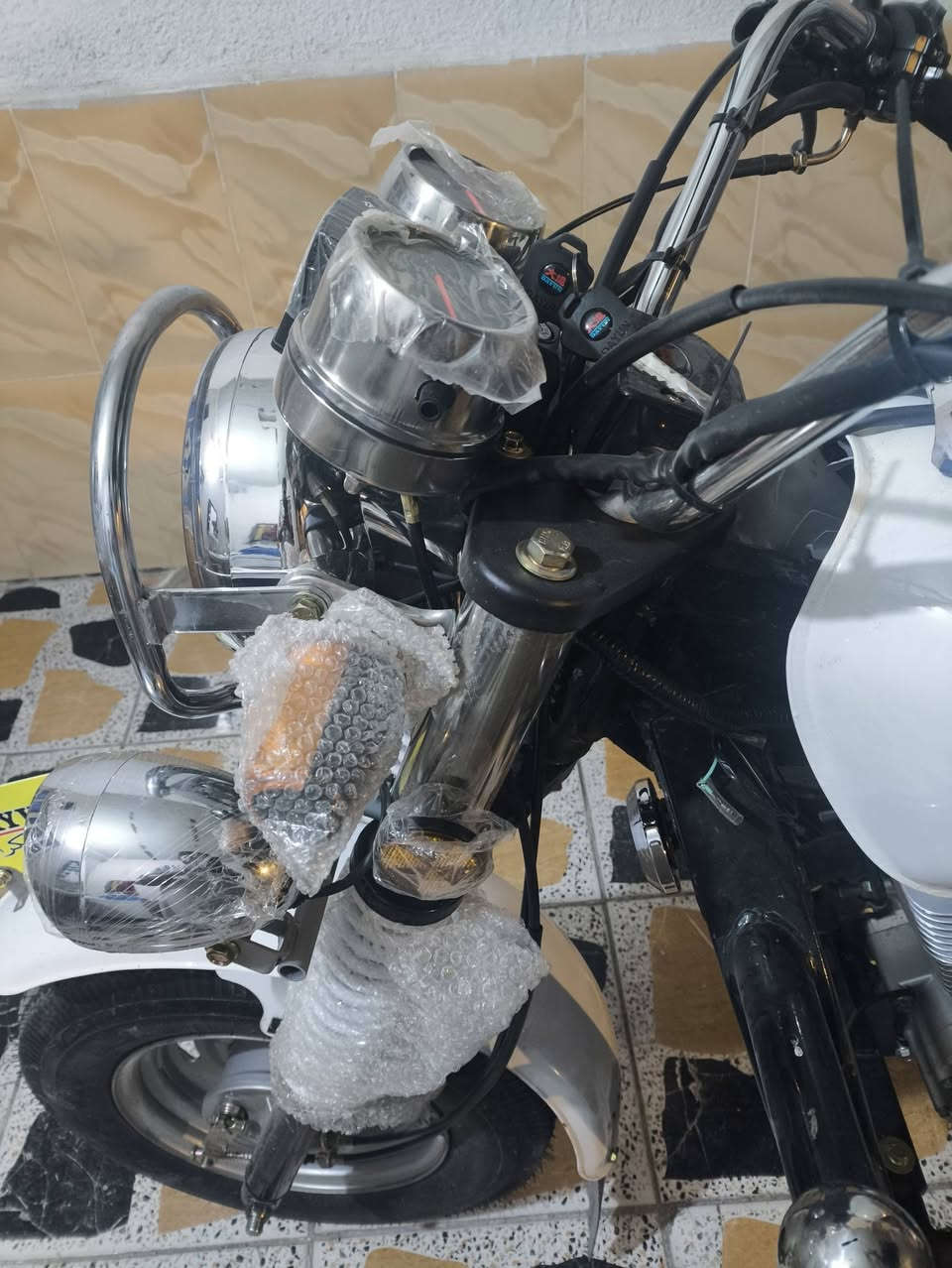 السلام عليكم
زيرو مديل 2024 امس نشدت 
اوراق سكنر تجي وياها بس ورقتين
السعر 3200
عنواني الناصريه مركز
***********
