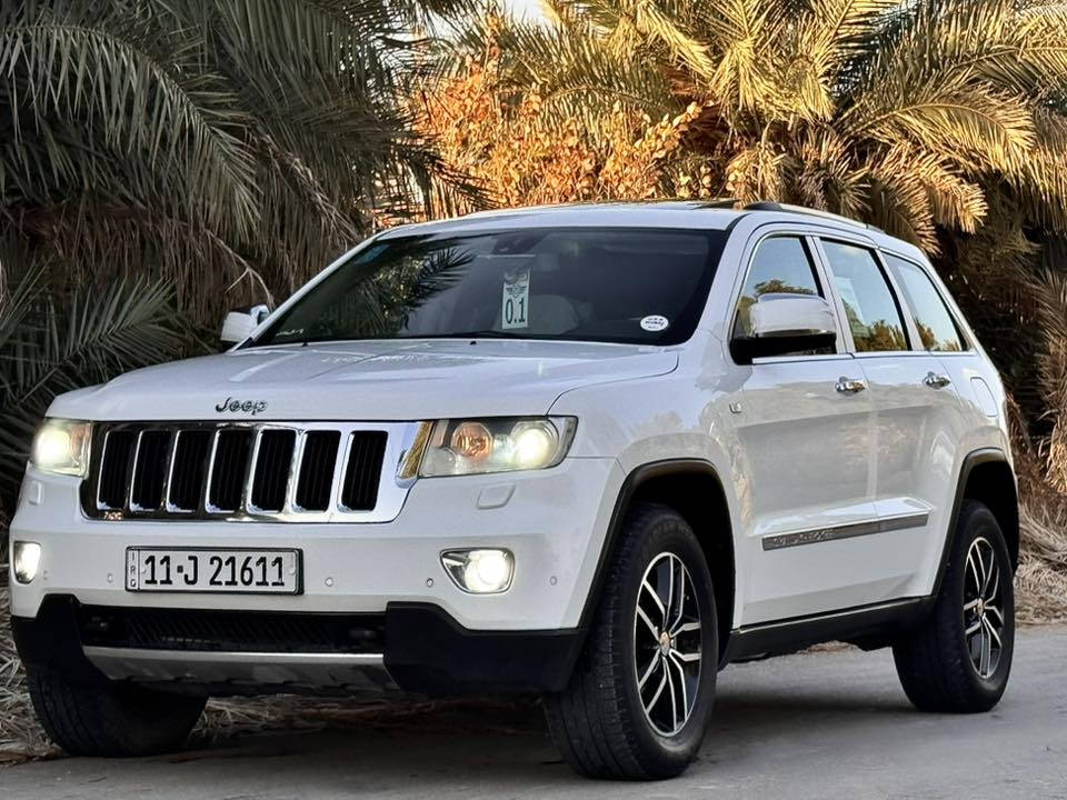 جيب كراند شيروكي LlMlTED خليجي  2013 وكالة .
‏
4x4  فول موصفات  1/1 رقم بغداد
 
السيارة كفالة عامة حتى الدعاميات ع وضع الشركة.
ما عدا كارت تكحيل وبارد كد شبر مثل ما موضح بالمنشور الباقي كفاله عامة..

حجم المحرك : 6سلندر 3600  
ماوس وضعيات قياده الفور ويل 
* بانوراما
* ⁠تشغيل عن بعد
*غرفه السياره عسلي 
*بصمه دخول ذكي
*صندوق كهربائي 
*شاشه قلاب 
*كشنات الاماميه كهربائي 
*خزن وضع المقاعد والستيرن 
*ويل حجم  18
*هوك امامي خلفي
* كاميرا خلفية 
* حساسات خلفية وامامية 
* مرايا متحركه عند الرجوع للخلف  
*تعتيم مريا 
*ستيرن كهربائي متحرك  
* كشنات تدفئة امامي وخلفي 
* كشنات امامي تبريد 
* ستيرن تدفئة   
*  لايت زنون
*زراك لايت
* سستم صوت ٩ سماعات دمام خلفي   
* تحكمات ستيرن فول
* تدفئة مرايا جانبيه
* ⁠سيارة جديدة بالحقيقة بعد احلى من الصور.
رقم الهاتف:

‭0771 434 3139‬

‭0772 271 6162‬
