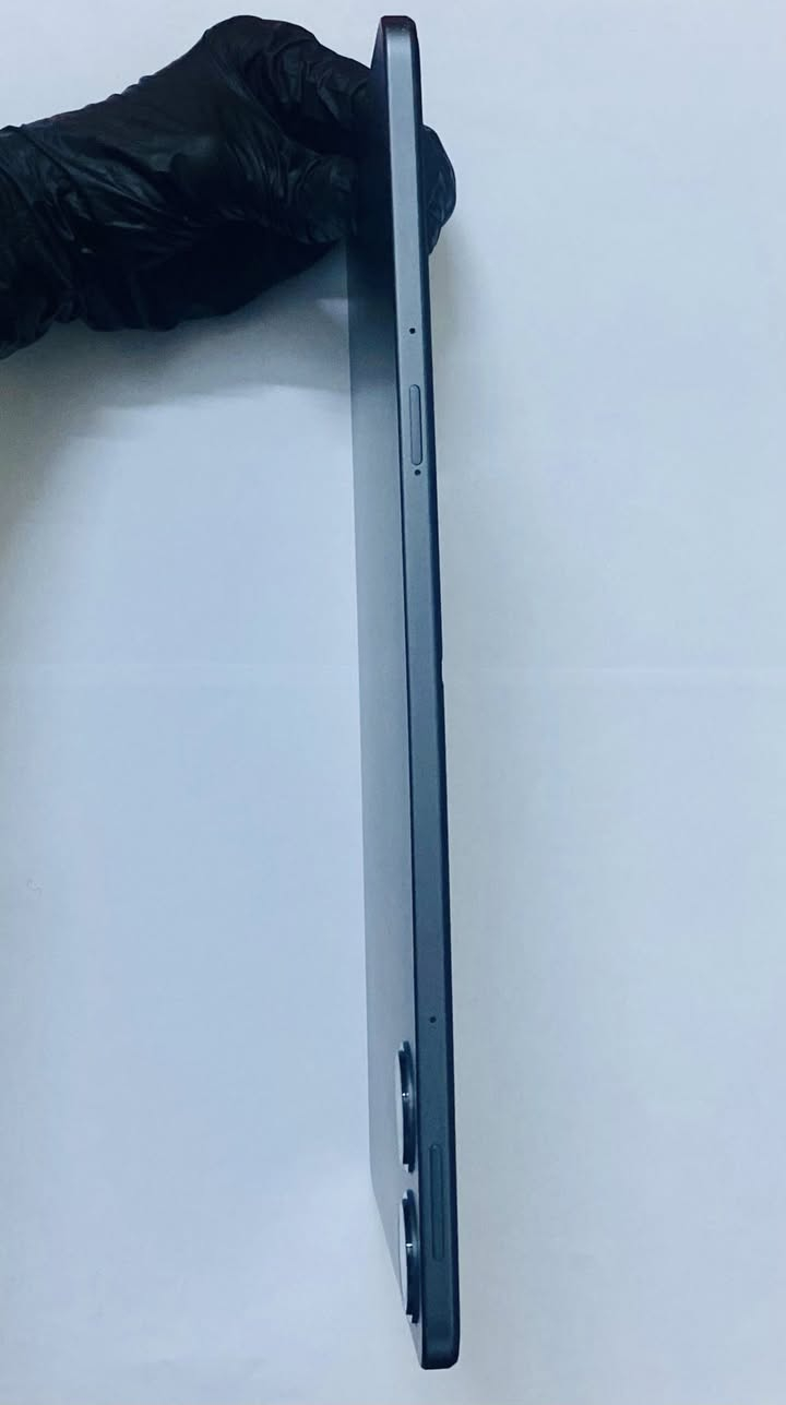 السلام عليكم ريدمي باد برو
حجم ١٢.١ انش
ذاكره ٢٥٦
سعة البطاريه ١٠٠٠٠ ملي امبير
شاشة ١٢٠ هرتز
٦٠ فريم ببجي على HDR
معالج سناب داركون 7s جن 2
الجهاز بعده نضيف صارله شهر ونص من اخذته من بوابة الأفق
‼️‼️الجهاز كلشي مابيي بس هاي الضربه الخفيفه بل طرف مسوي عليها دائره كلش خفيفه ممبينه‼️‼️
ملحقاته فقط كارتونه والباد
سعره ٢٧٠ شراي طب خاص


**إذا كنت صاحب هذا الإعلان وتريد حذفه لأي سبب، رجاءا أرسل رسالة إلى الدعم الفني**